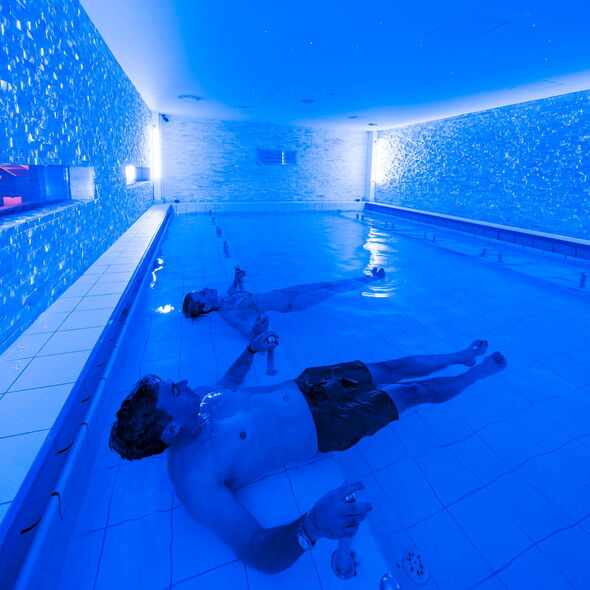 Floatingbecken in der Westfalen Therme