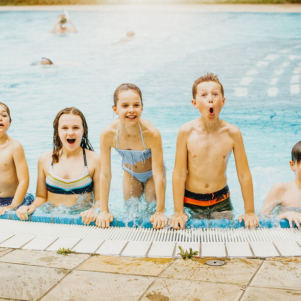 Kinder in den Erlebniswelten der Westfalen Therme